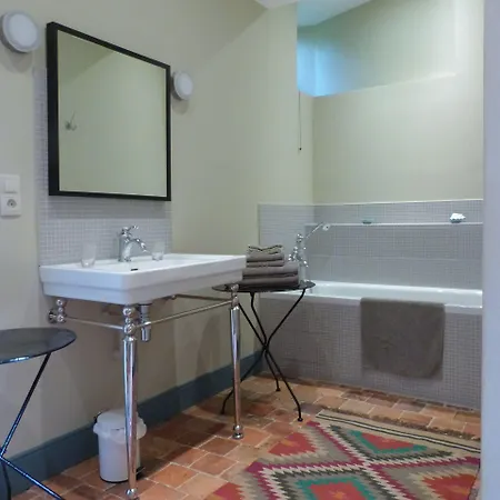 Manoir Du Plessis Au Bois Vauciennes (Oise)