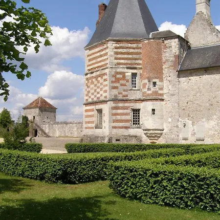 Manoir Du Plessis Au Bois 3* Vauciennes (Oise)