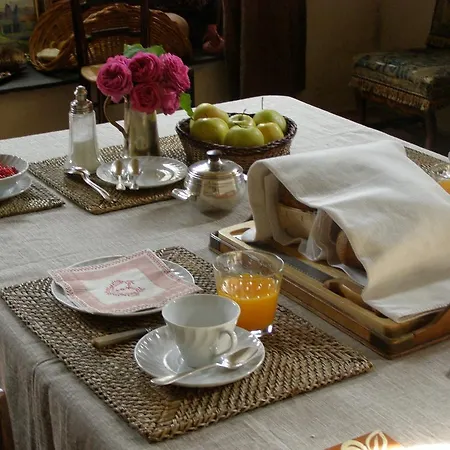 Oda ve Kahvaltı Manoir Du Plessis Au Bois