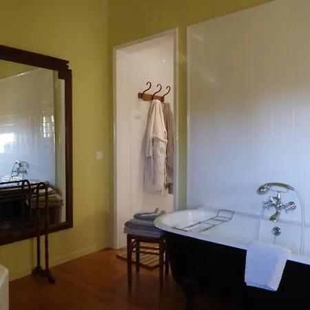 Manoir Du Plessis Au Bois Bed & Breakfast Vauciennes (Oise)