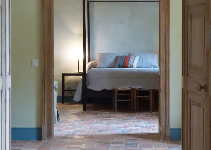 Manoir Du Plessis Au Bois Vauciennes (Oise)